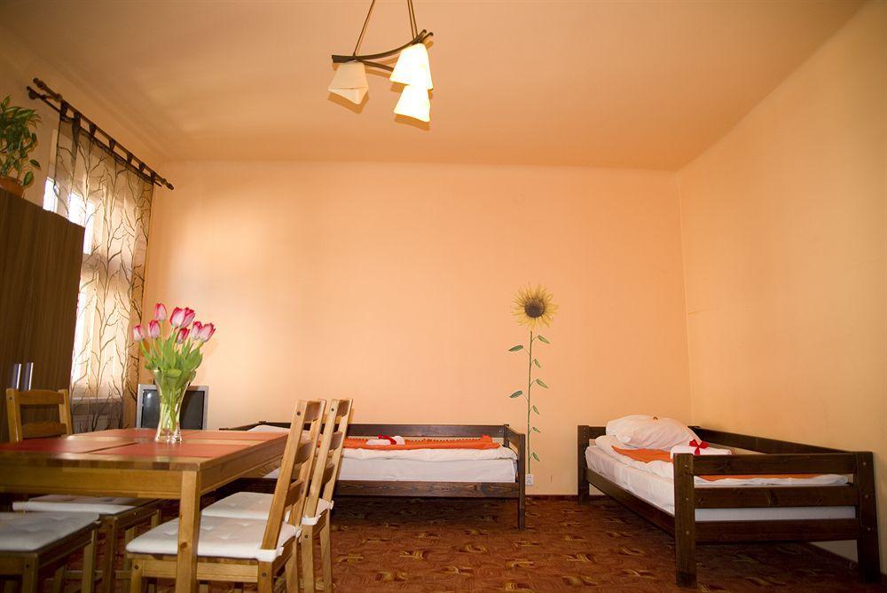 Flower Rooms Cracovia Esterno foto