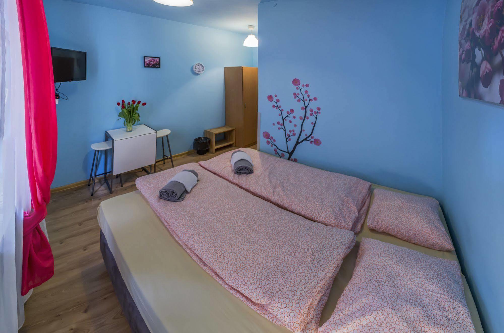 Flower Rooms Cracovia Esterno foto